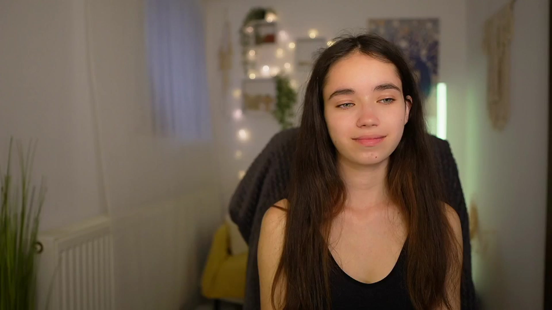 Gallery image thumbnail from Gia_Paige18's myfreecams stream on, 05/08/2024, 11:12 image 15 of 20