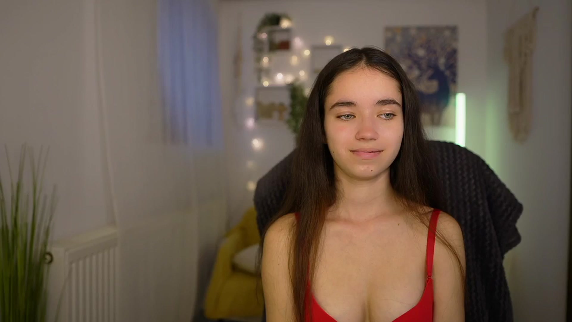 Gallery image thumbnail from Gia_Paige18's myfreecams stream on, 05/10/2024, 09:22 image 14 of 20