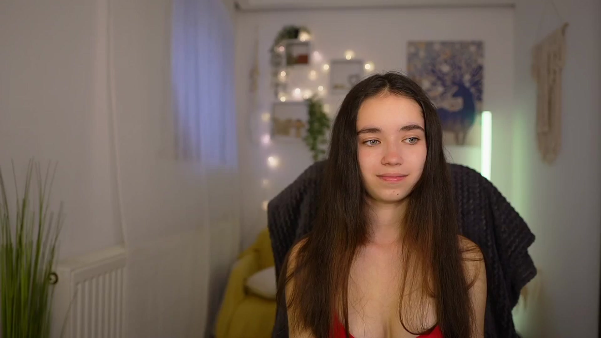 Gallery image thumbnail from Gia_Paige18's myfreecams stream on, 05/10/2024, 12:29 image 12 of 20