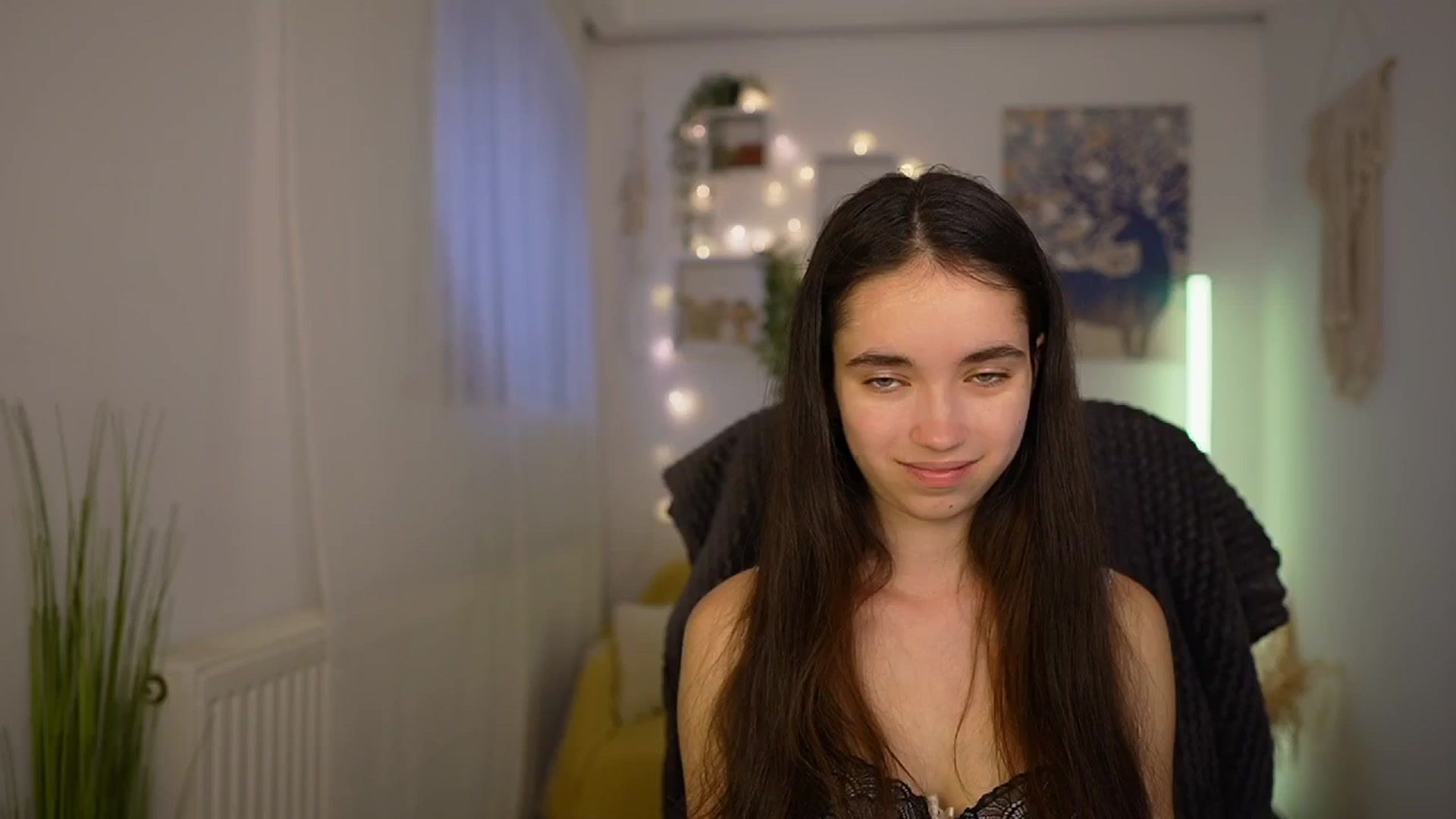 Gallery image thumbnail from Gia_Paige18's myfreecams stream on, 05/12/2024, 12:36 image 16 of 20