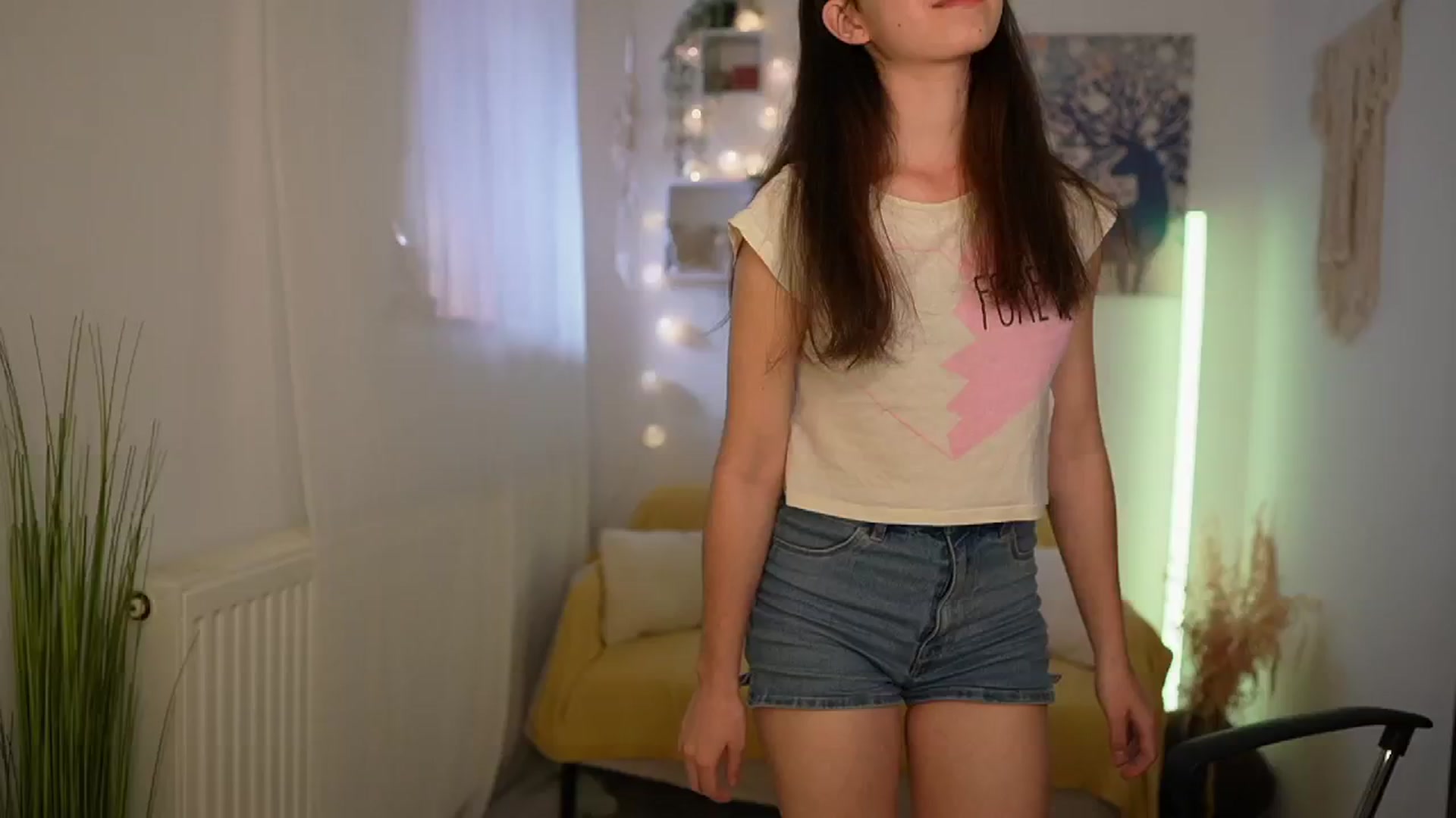 Gallery image thumbnail from Gia_Paige18's myfreecams stream on, 05/12/2024, 14:48 image 8 of 20