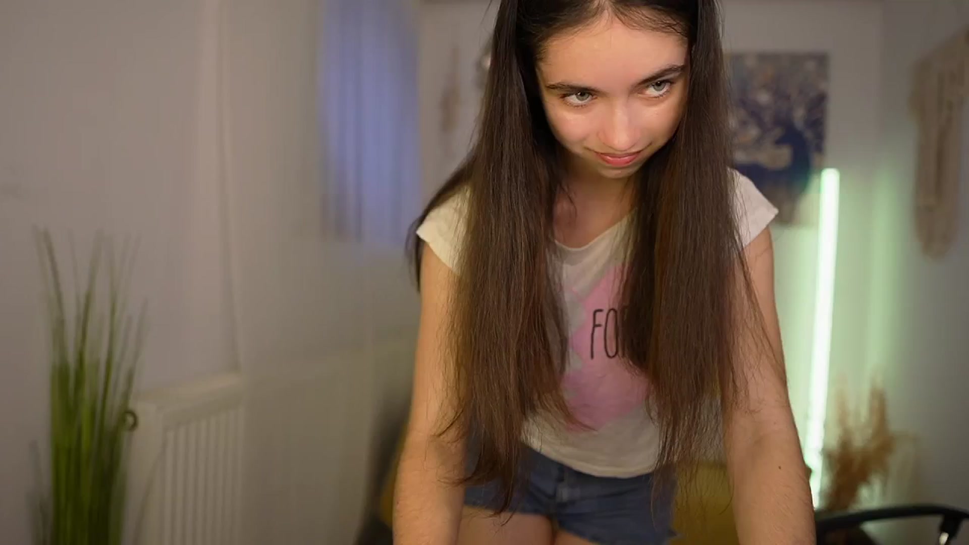 Gallery image thumbnail from Gia_Paige18's myfreecams stream on, 05/12/2024, 16:39 image 14 of 20