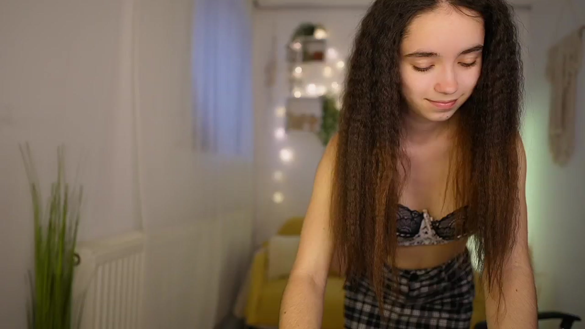 Gallery image thumbnail from Gia_Paige18's myfreecams stream on, 05/13/2024, 09:02 image 13 of 20