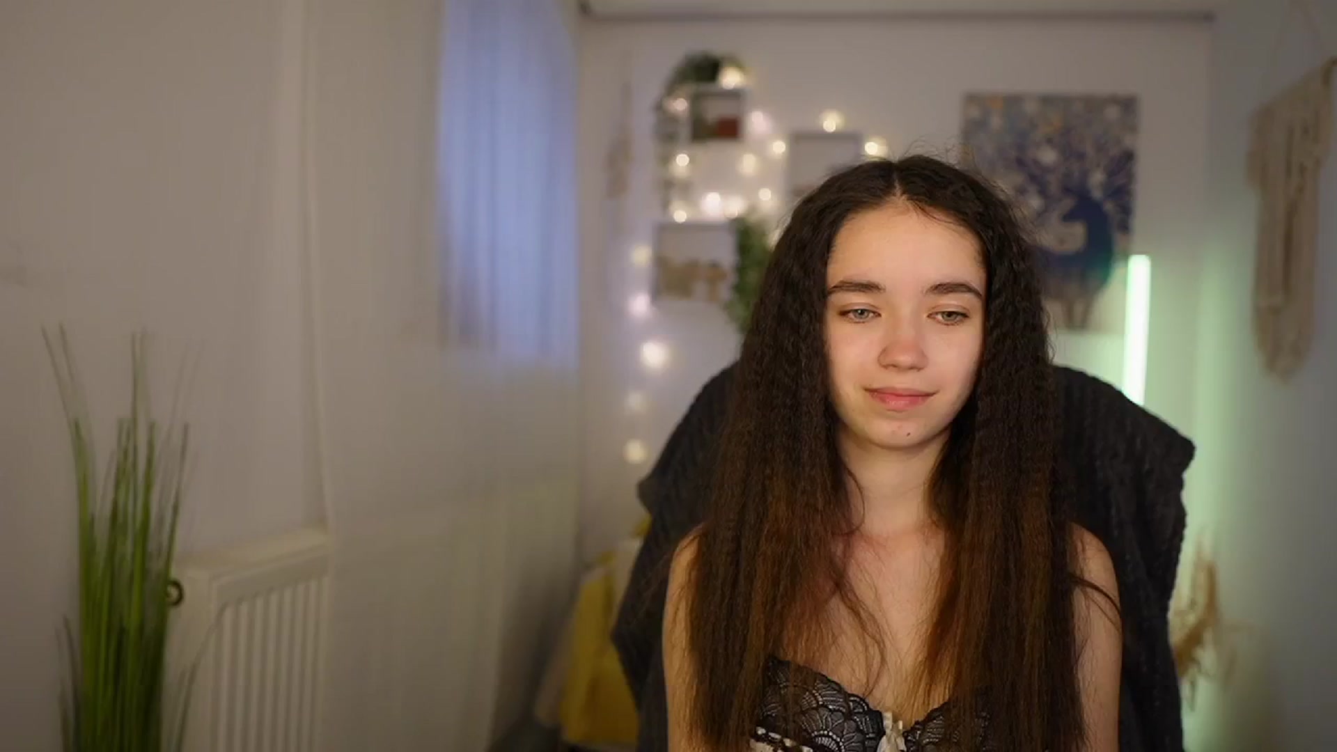 Gallery image thumbnail from Gia_Paige18's myfreecams stream on, 05/13/2024, 11:35 image 14 of 20