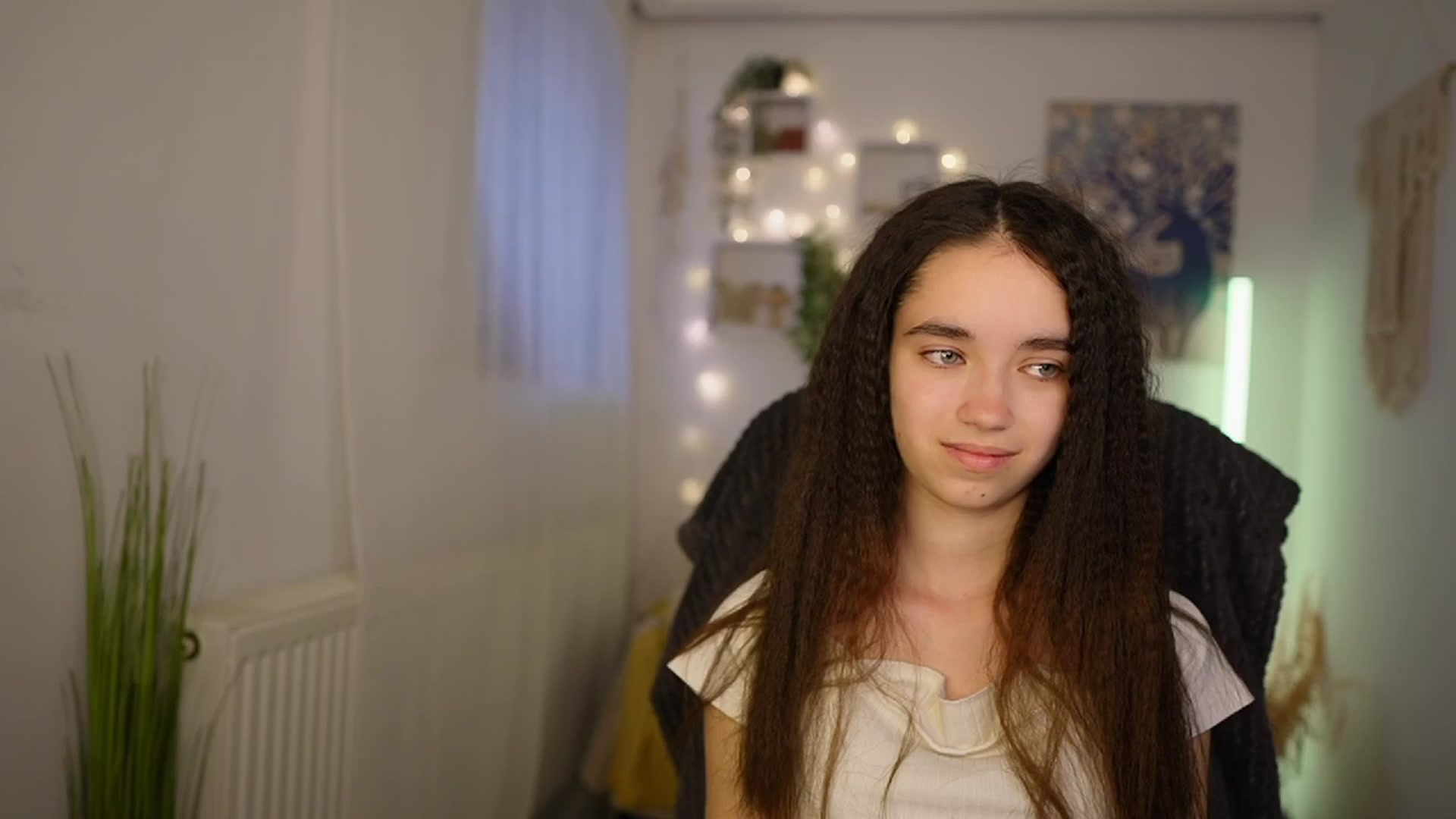 Gallery image thumbnail from Gia_Paige18's myfreecams stream on, 05/13/2024, 12:00 image 14 of 20