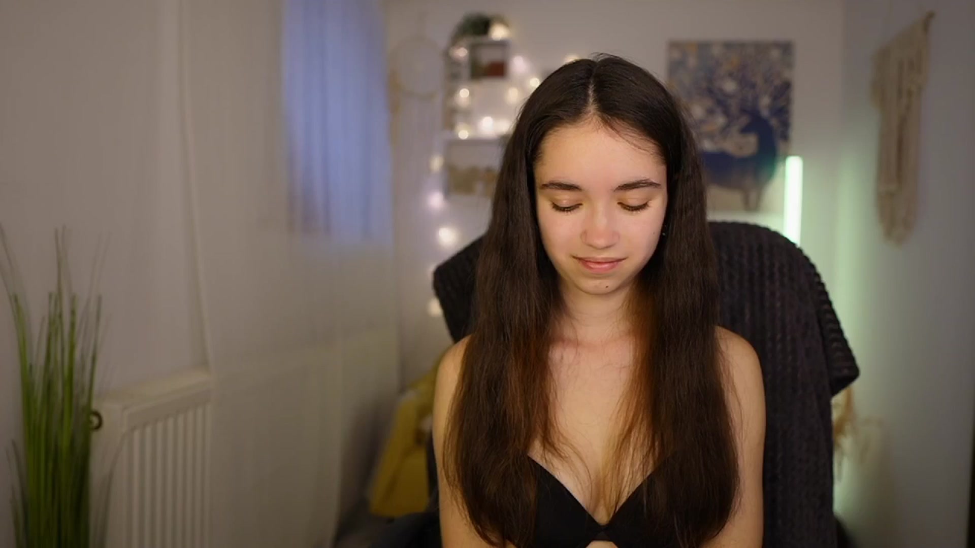 Gallery image thumbnail from Gia_Paige18's myfreecams stream on, 05/15/2024, 09:40 image 19 of 20
