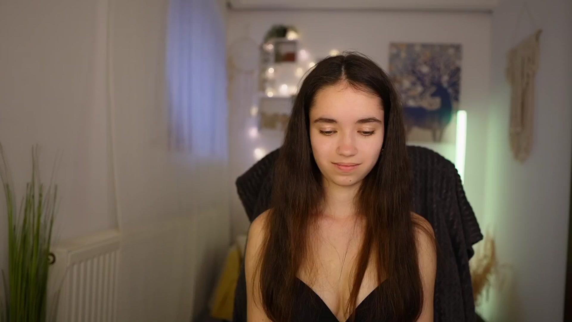 Gallery image thumbnail from Gia_Paige18's myfreecams stream on, 05/15/2024, 11:52 image 18 of 20