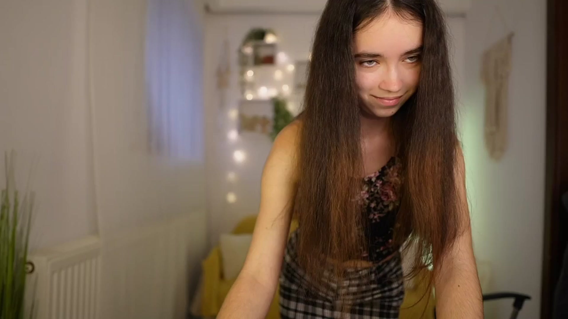 Gallery image thumbnail from Gia_Paige18's myfreecams stream on, 05/19/2024, 08:44 image 8 of 20