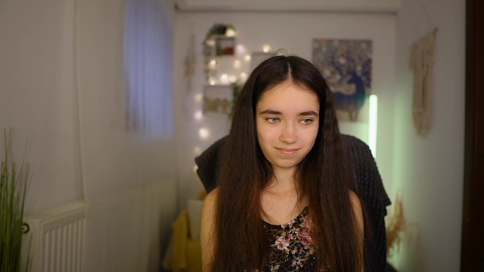 Gallery image thumbnail from Gia_Paige18's myfreecams stream on, 05/19/2024, 08:44 image 13 of 20
