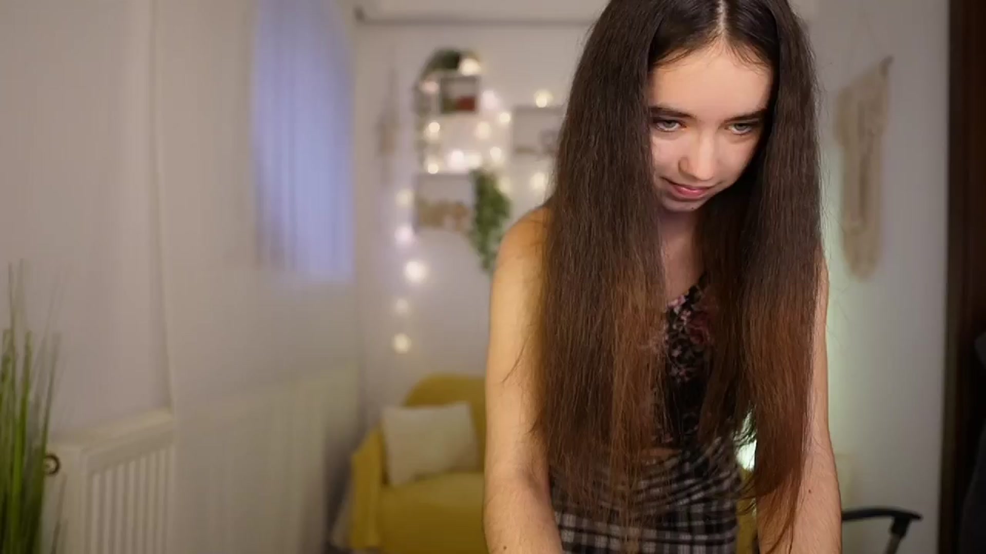 Gallery image thumbnail from Gia_Paige18's myfreecams stream on, 05/19/2024, 08:44 image 6 of 20