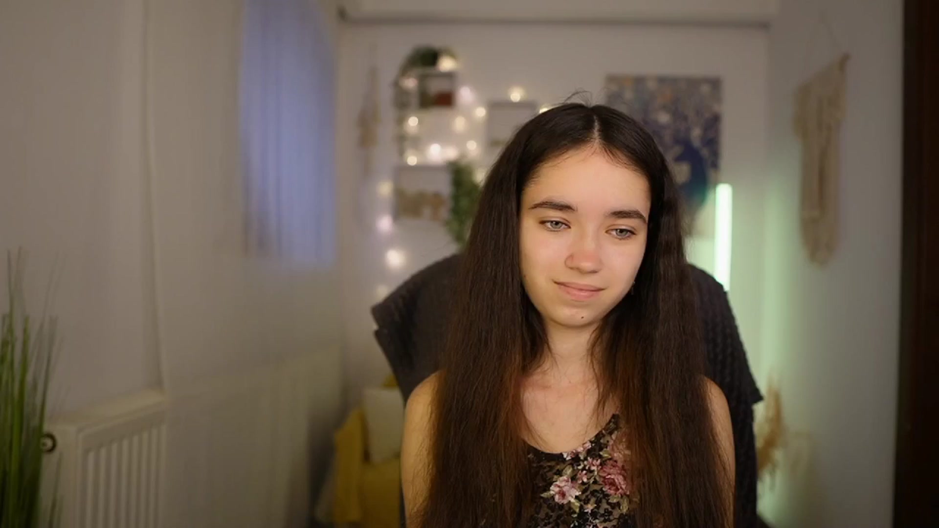 Gallery image thumbnail from Gia_Paige18's myfreecams stream on, 05/19/2024, 08:44 image 16 of 20
