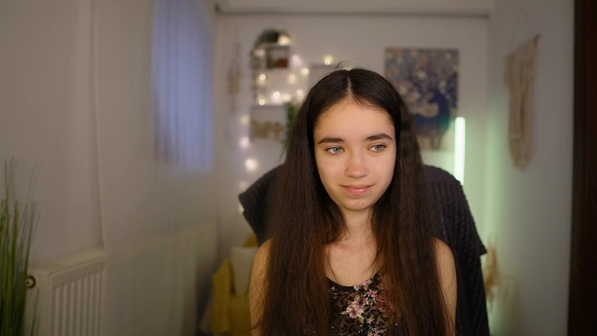 Gallery image thumbnail from Gia_Paige18's myfreecams stream on, 05/19/2024, 09:07 image 6 of 20