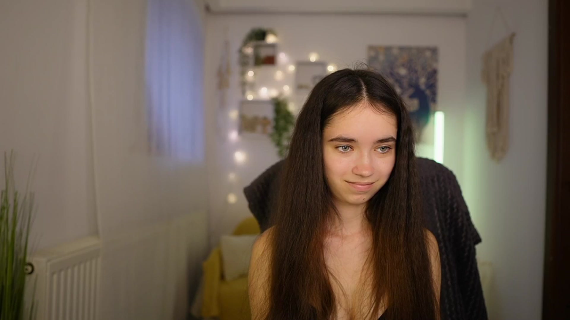 Gallery image thumbnail from Gia_Paige18's myfreecams stream on, 05/19/2024, 09:30 image 15 of 20