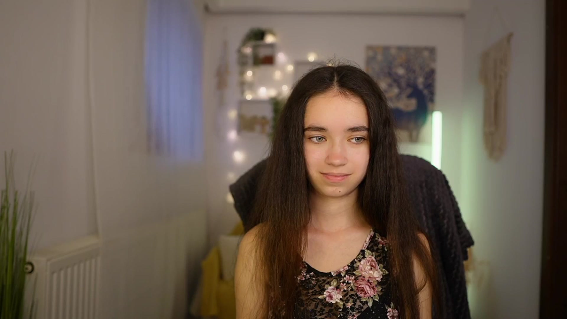 Gallery image thumbnail from Gia_Paige18's myfreecams stream on, 05/19/2024, 11:22 image 2 of 20