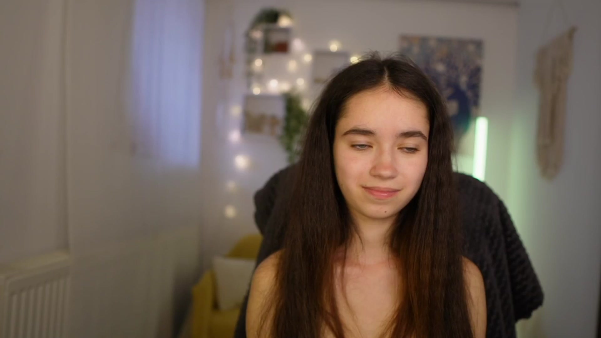 Gallery image thumbnail from Gia_Paige18's myfreecams stream on, 05/19/2024, 15:01 image 13 of 20