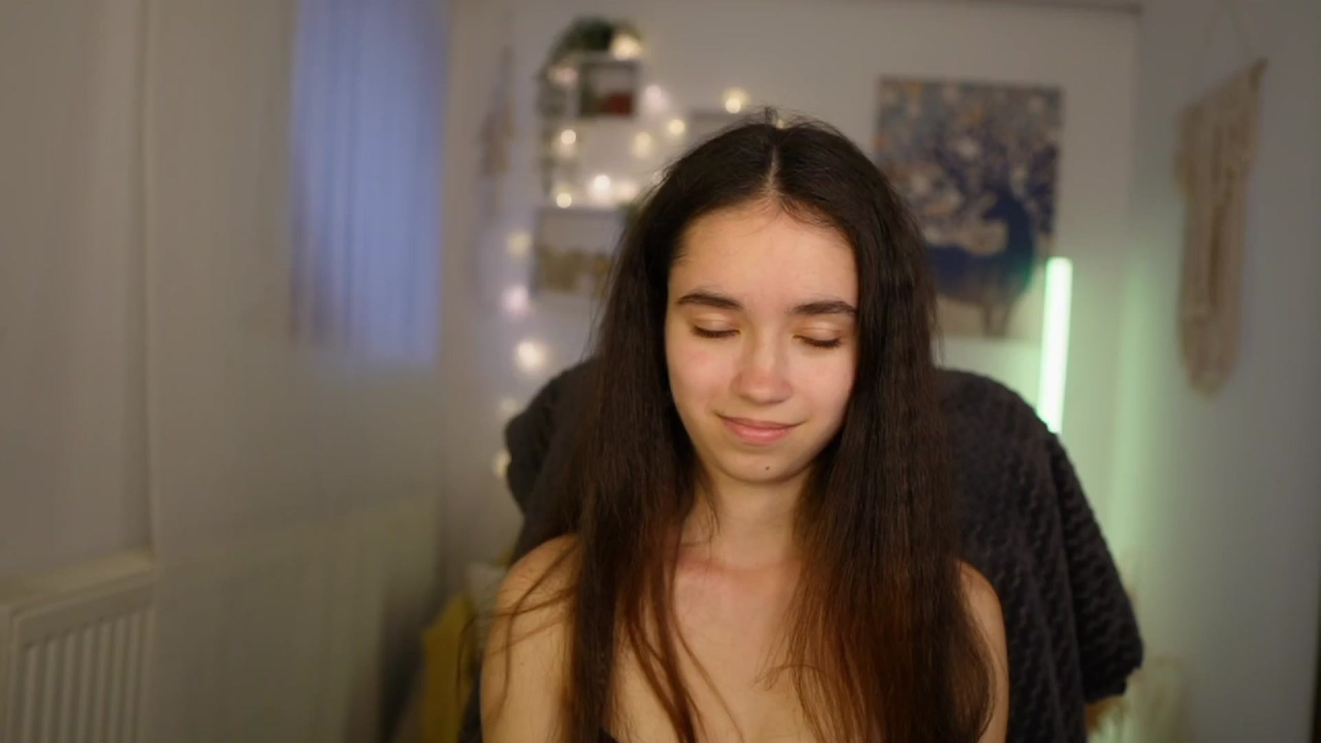 Gallery image thumbnail from Gia_Paige18's myfreecams stream on, 05/19/2024, 15:01 image 6 of 20