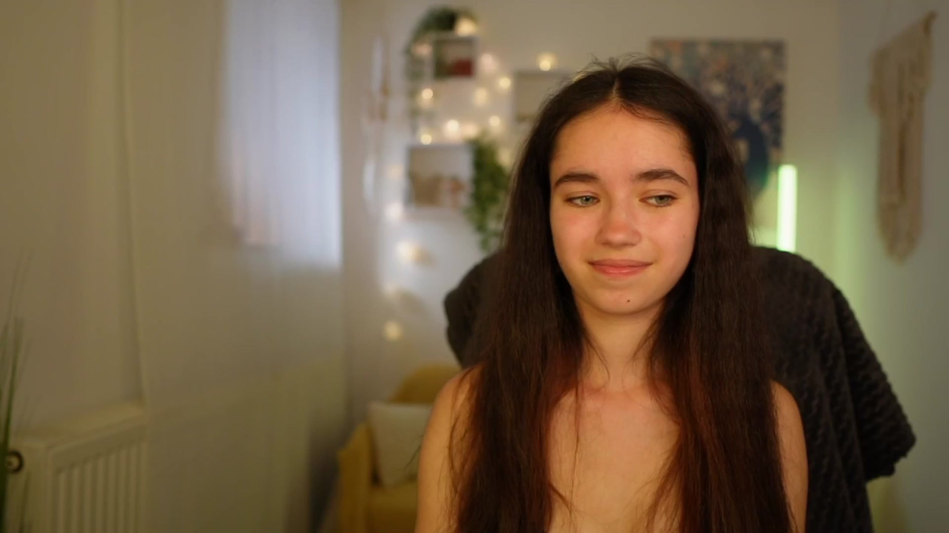 Gallery image thumbnail from Gia_Paige18's myfreecams stream on, 05/19/2024, 15:01 image 19 of 20