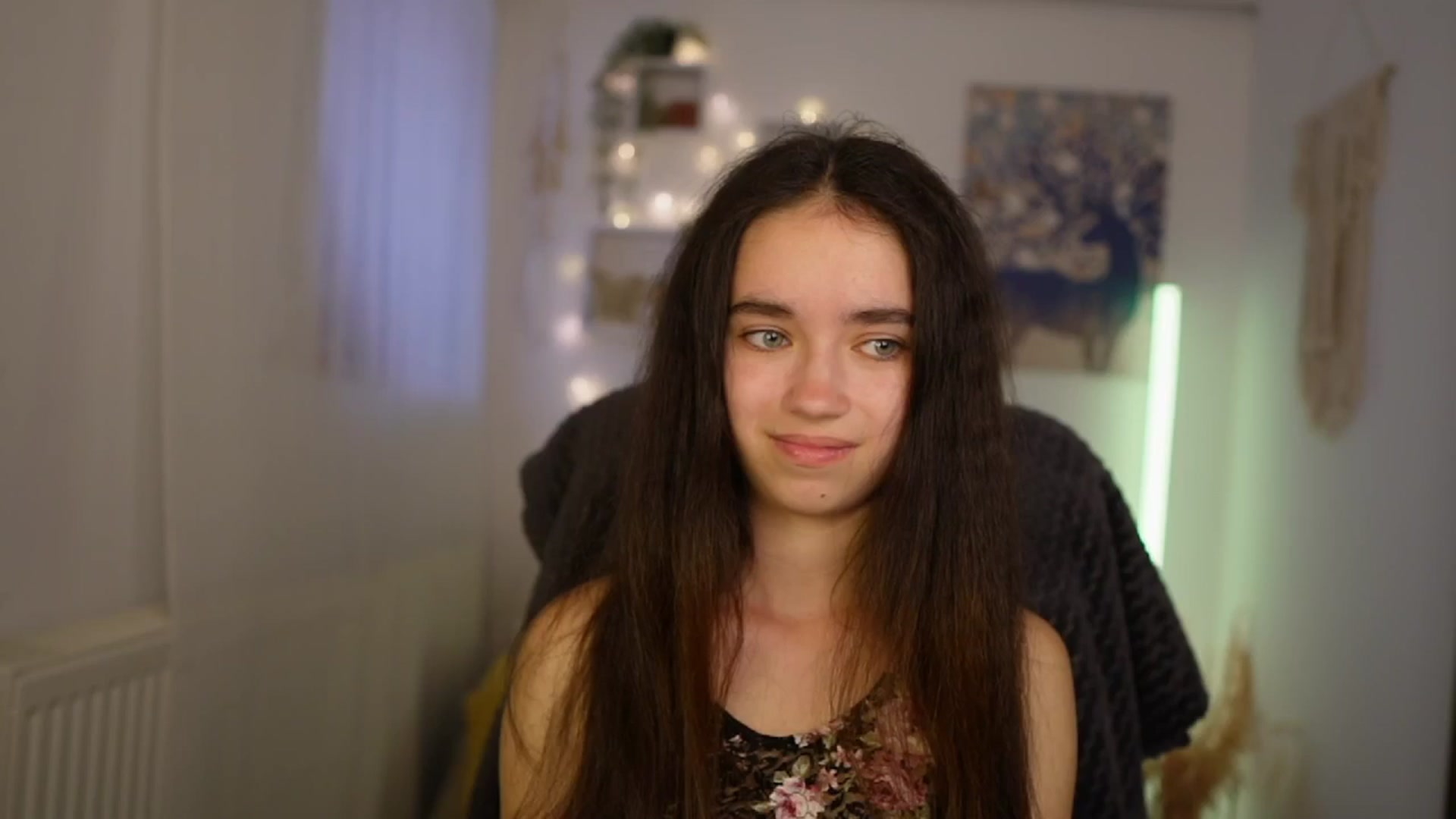 Gallery image thumbnail from Gia_Paige18's myfreecams stream on, 05/19/2024, 15:01 image 2 of 20