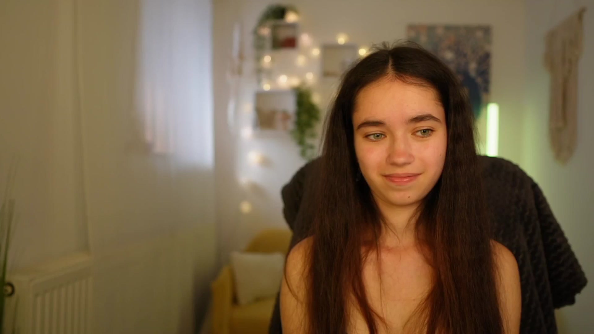 Gallery image thumbnail from Gia_Paige18's myfreecams stream on, 05/19/2024, 15:01 image 20 of 20