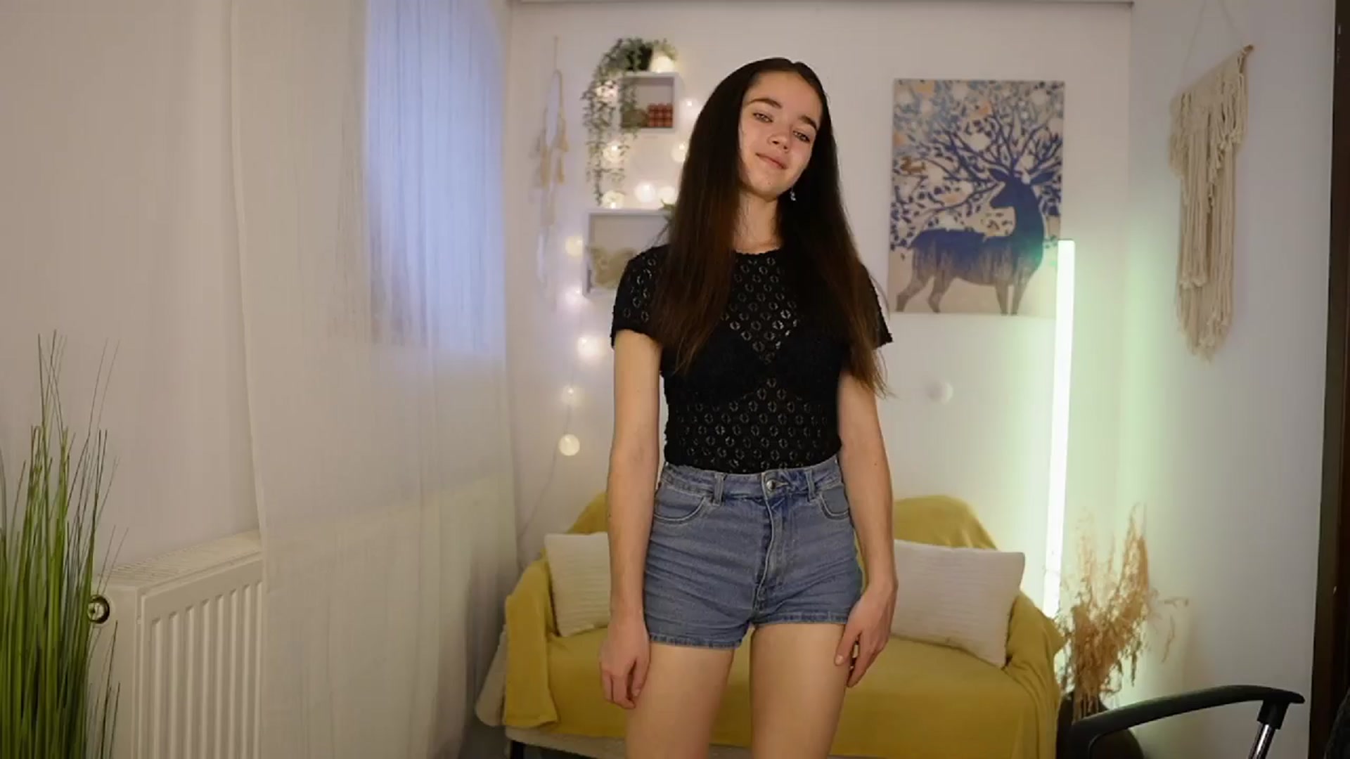 Gallery image thumbnail from Gia_Paige18's myfreecams stream on, 05/20/2024, 08:23 image 3 of 20