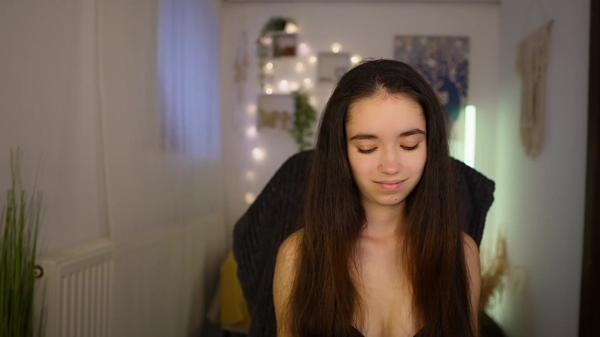 Gallery image thumbnail from Gia_Paige18's myfreecams stream on, 05/20/2024, 11:21 image 12 of 20