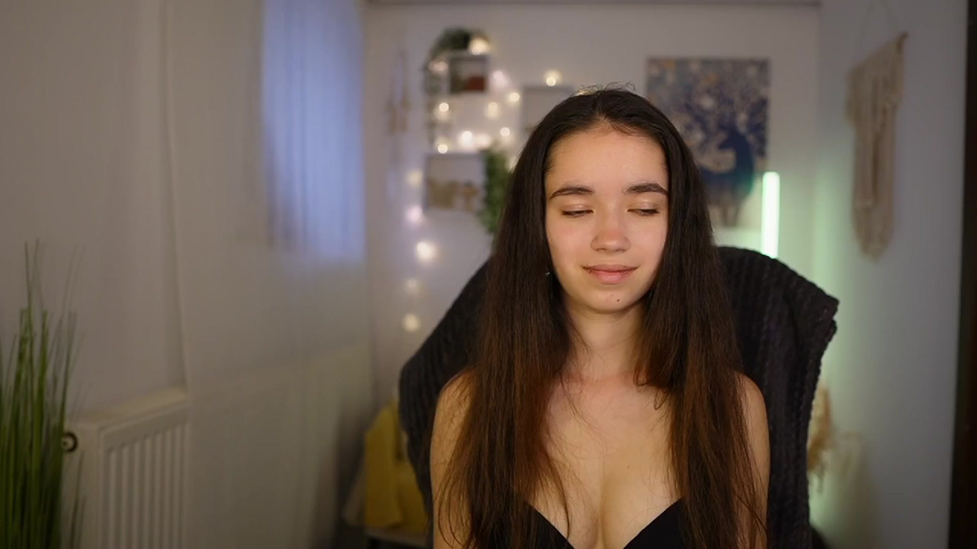 Gallery image thumbnail from Gia_Paige18's myfreecams stream on, 05/20/2024, 12:27 image 18 of 20