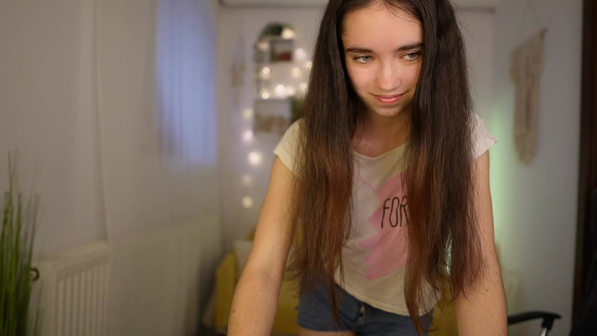 Gallery image thumbnail from Gia_Paige18's myfreecams stream on, 05/21/2024, 08:22 image 11 of 20