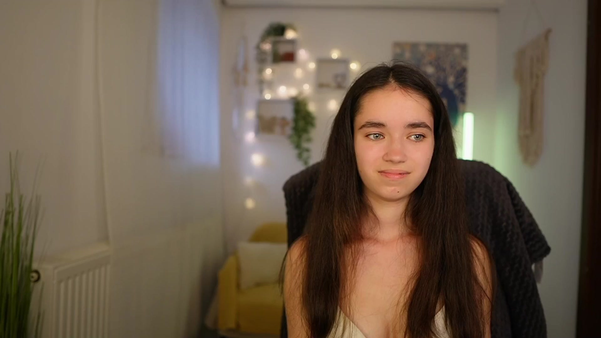 Gallery image thumbnail from Gia_Paige18's myfreecams stream on, 05/21/2024, 14:58 image 19 of 20
