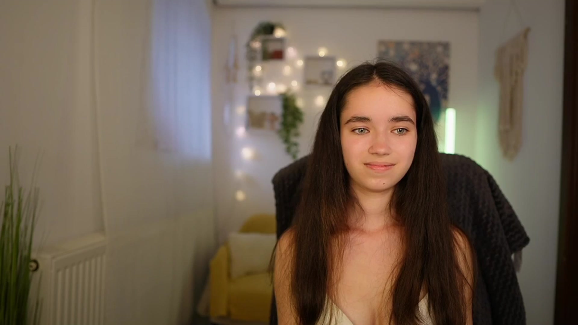 Gallery image thumbnail from Gia_Paige18's myfreecams stream on, 05/21/2024, 14:58 image 18 of 20