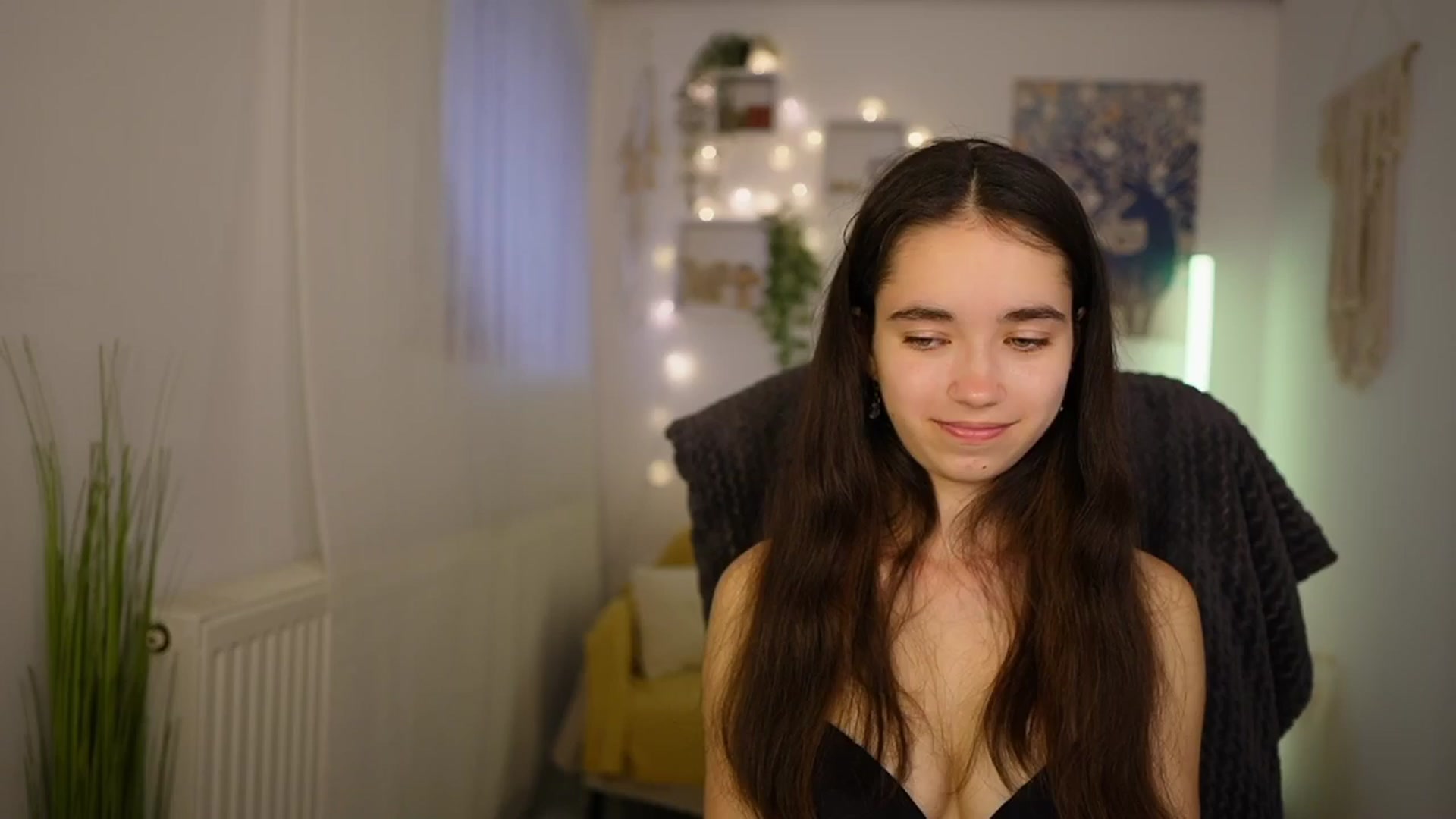 Gallery image thumbnail from Gia_Paige18's myfreecams stream on, 05/24/2024, 10:33 image 15 of 20