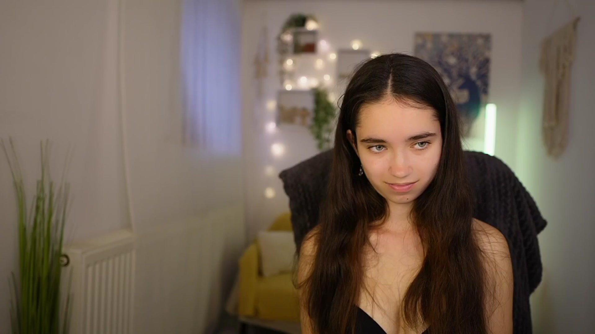 Gallery image thumbnail from Gia_Paige18's myfreecams stream on, 05/24/2024, 10:33 image 6 of 20