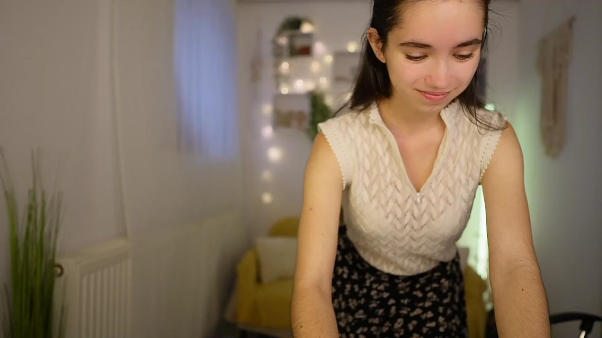 Gallery image thumbnail from Gia_Paige18's myfreecams stream on, 05/26/2024, 11:49 image 17 of 20