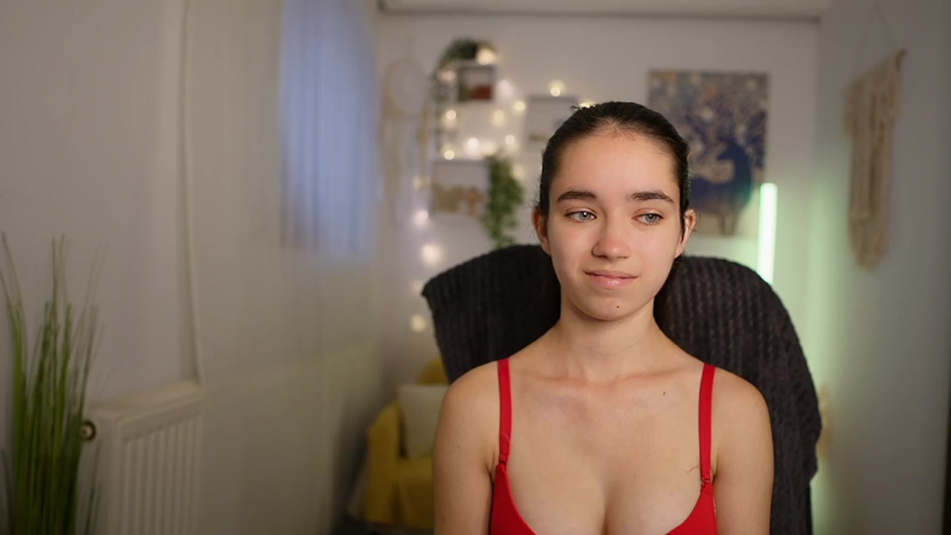 Gallery image thumbnail from Gia_Paige18's myfreecams stream on, 05/27/2024, 09:36 image 19 of 20