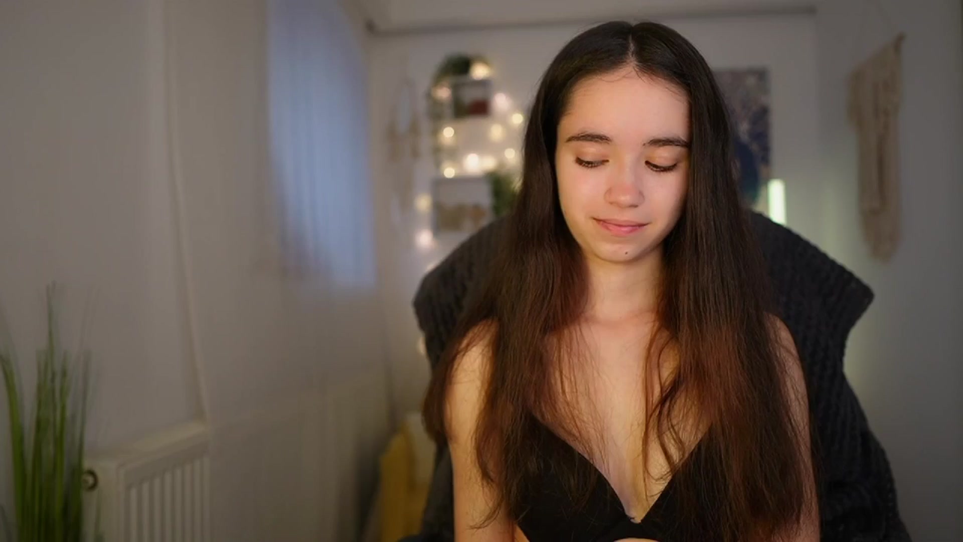 Gallery image thumbnail from Gia_Paige18's myfreecams stream on, 06/04/2024, 09:41 image 7 of 20