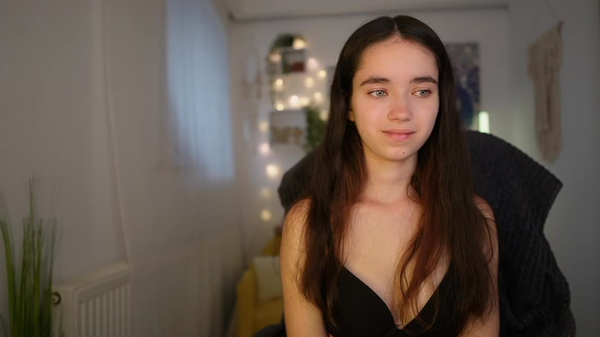 Gallery image thumbnail from Gia_Paige18's myfreecams stream on, 06/04/2024, 09:41 image 18 of 20