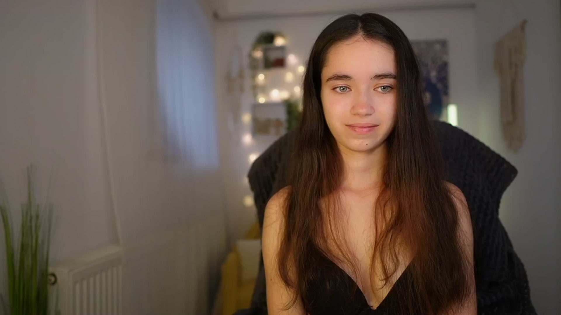Gallery image thumbnail from Gia_Paige18's myfreecams stream on, 06/04/2024, 09:41 image 8 of 20