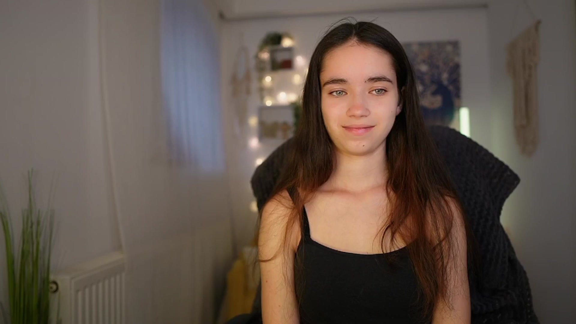 Gallery image thumbnail from Gia_Paige18's myfreecams stream on, 06/04/2024, 09:41 image 1 of 20