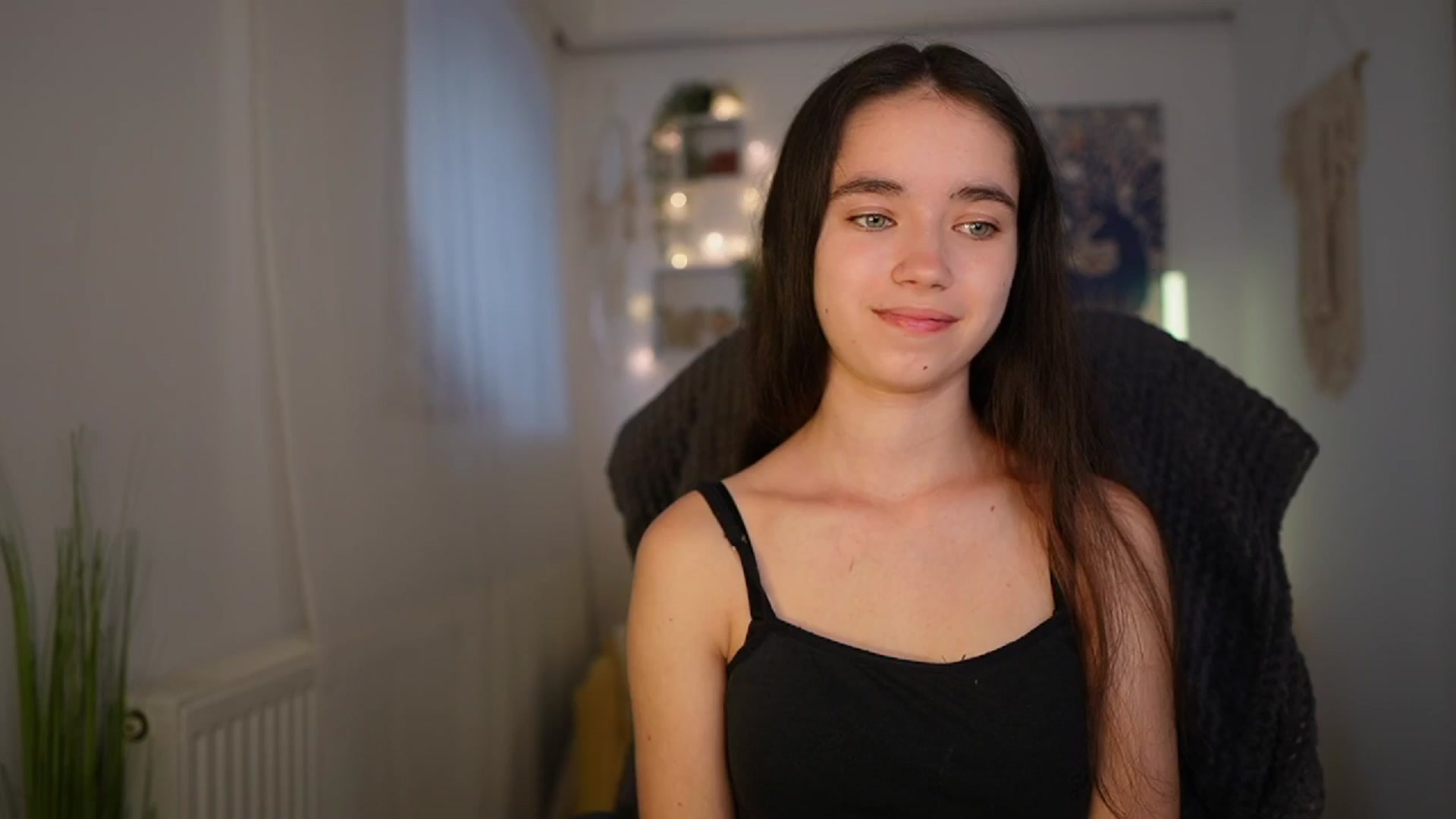 Gallery image thumbnail from Gia_Paige18's myfreecams stream on, 06/04/2024, 10:52 image 4 of 20