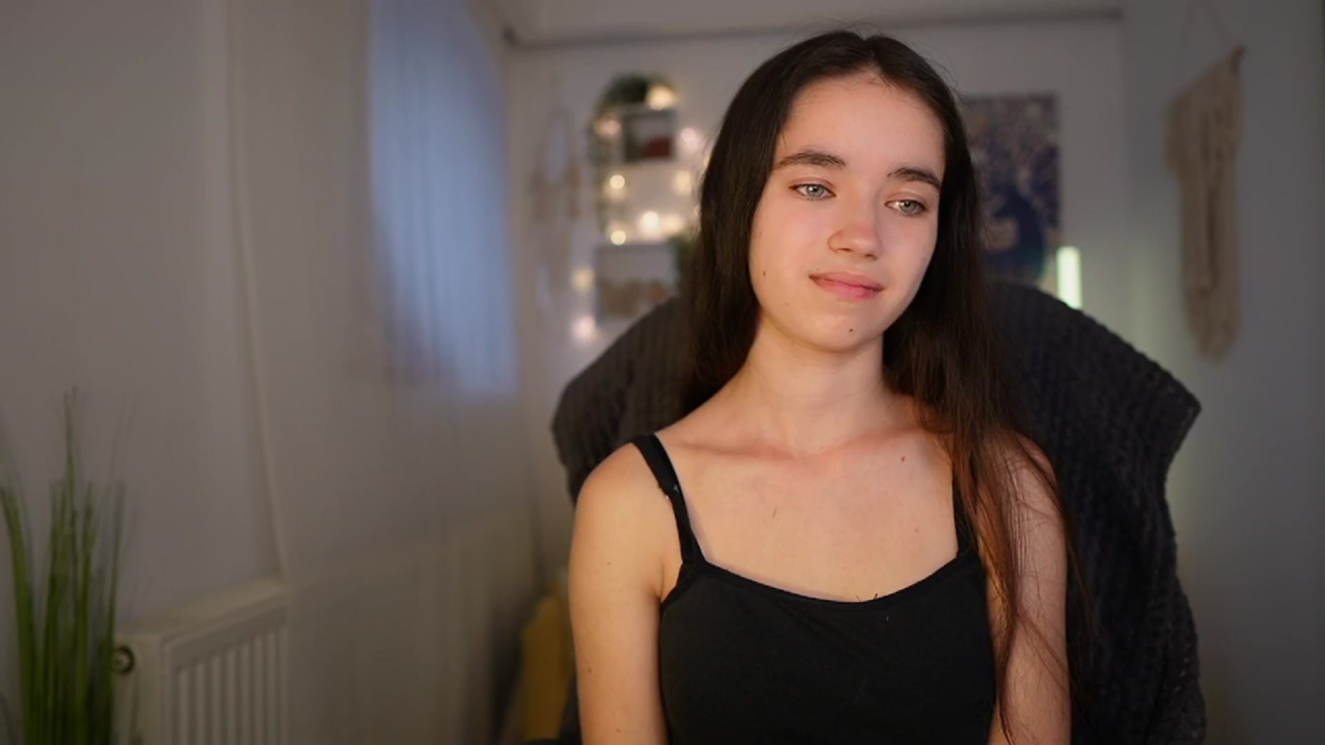 Gallery image thumbnail from Gia_Paige18's myfreecams stream on, 06/04/2024, 10:52 image 3 of 20