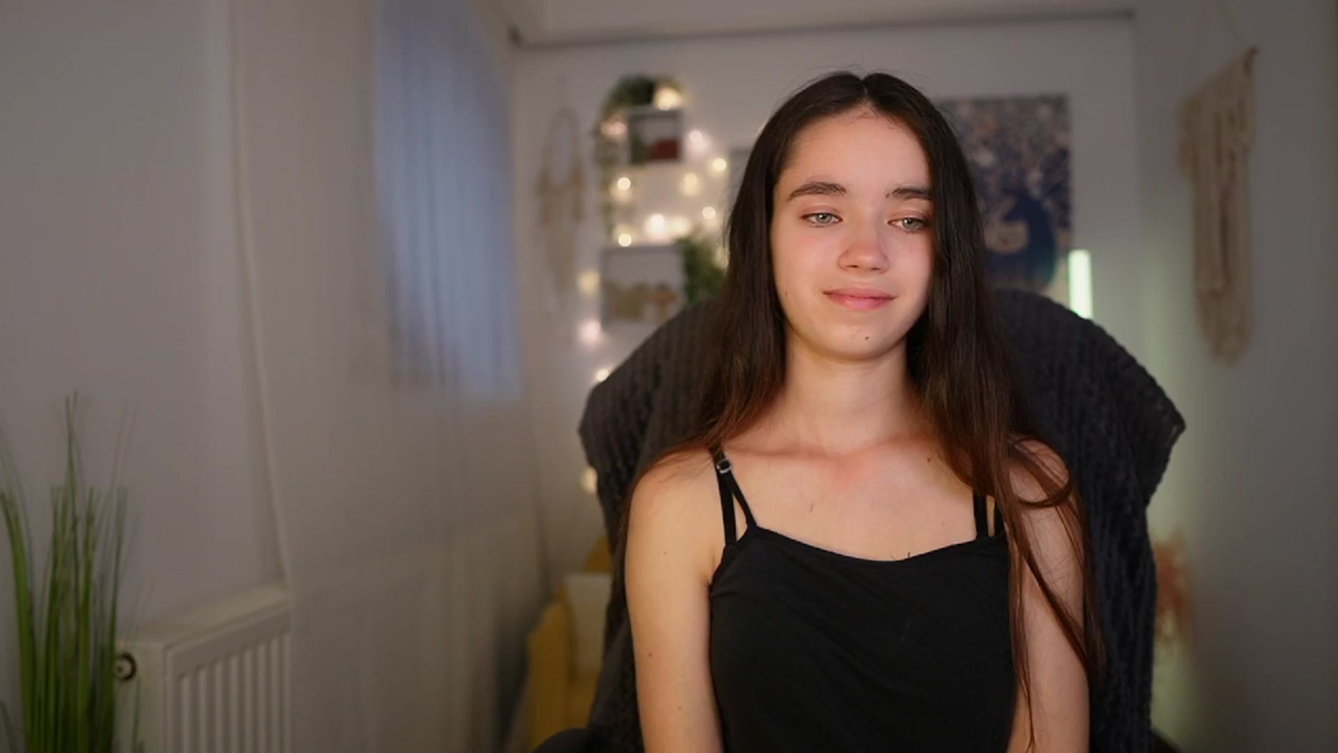 Gallery image thumbnail from Gia_Paige18's myfreecams stream on, 06/04/2024, 12:49 image 5 of 20