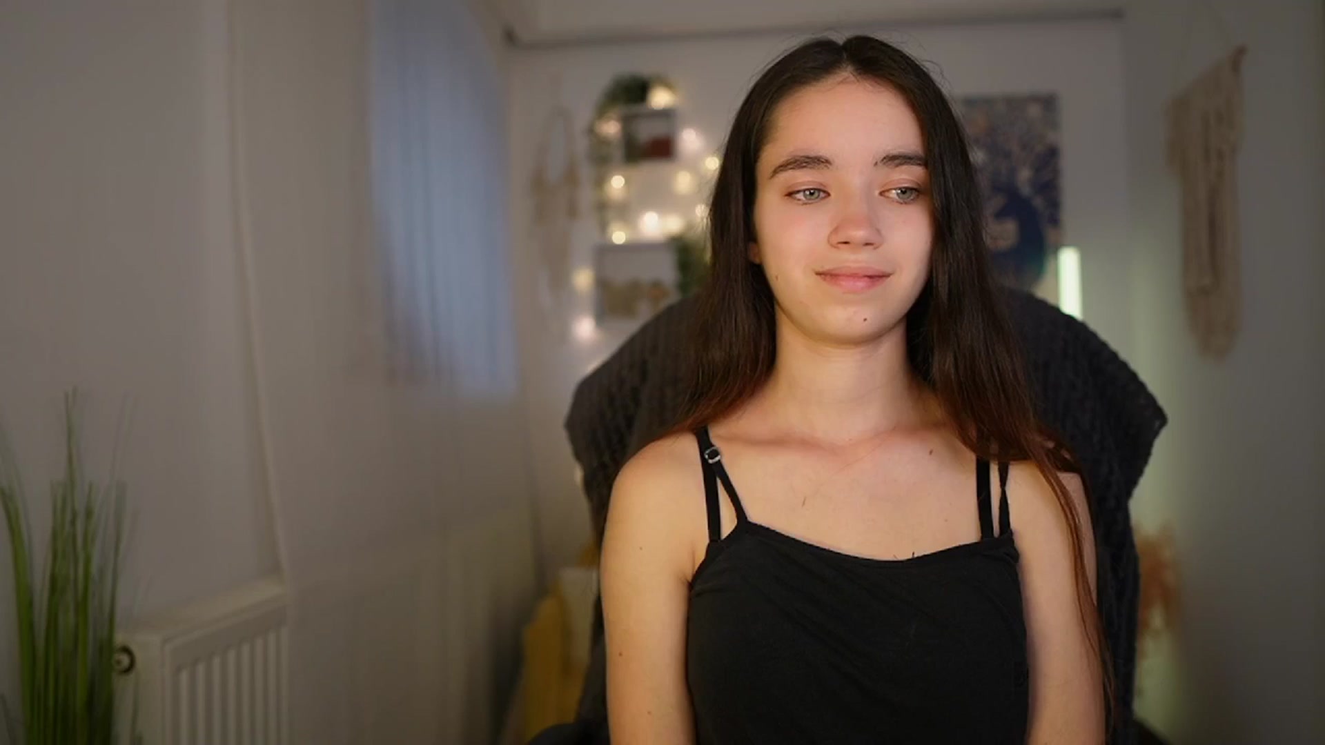 Gallery image thumbnail from Gia_Paige18's myfreecams stream on, 06/04/2024, 12:49 image 2 of 20
