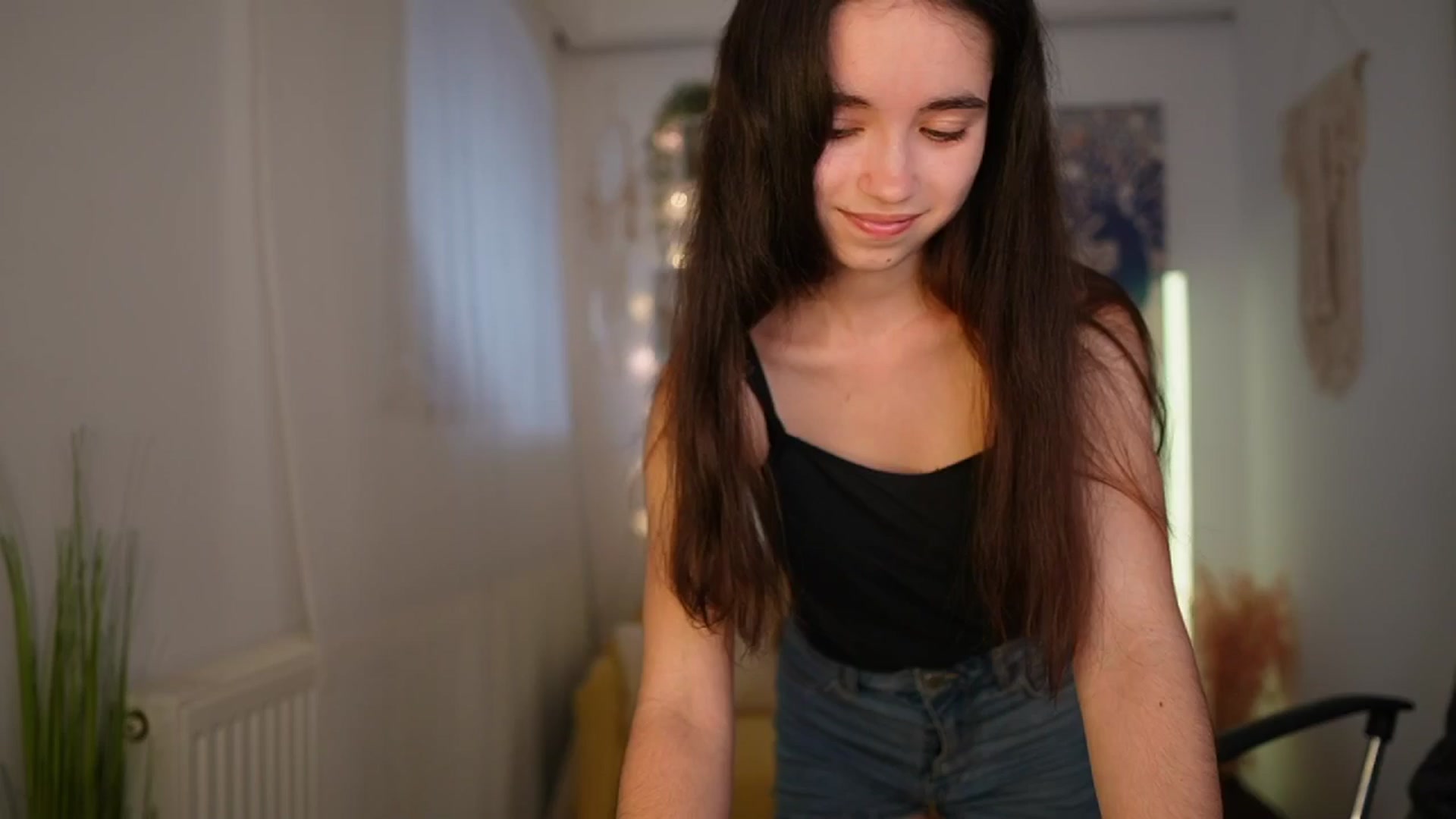 Gallery image thumbnail from Gia_Paige18's myfreecams stream on, 06/04/2024, 12:49 image 19 of 20