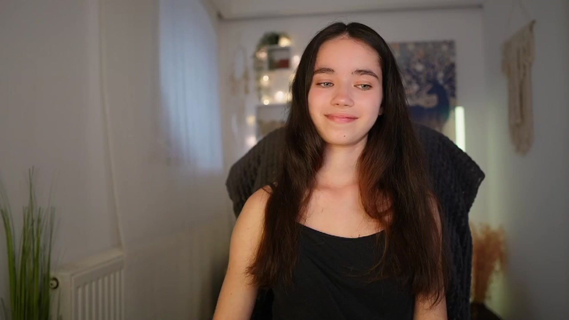 Gallery image thumbnail from Gia_Paige18's myfreecams stream on, 06/04/2024, 12:49 image 20 of 20