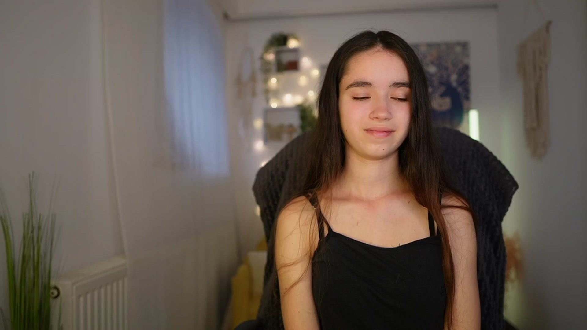 Gallery image thumbnail from Gia_Paige18's myfreecams stream on, 06/04/2024, 12:49 image 11 of 20