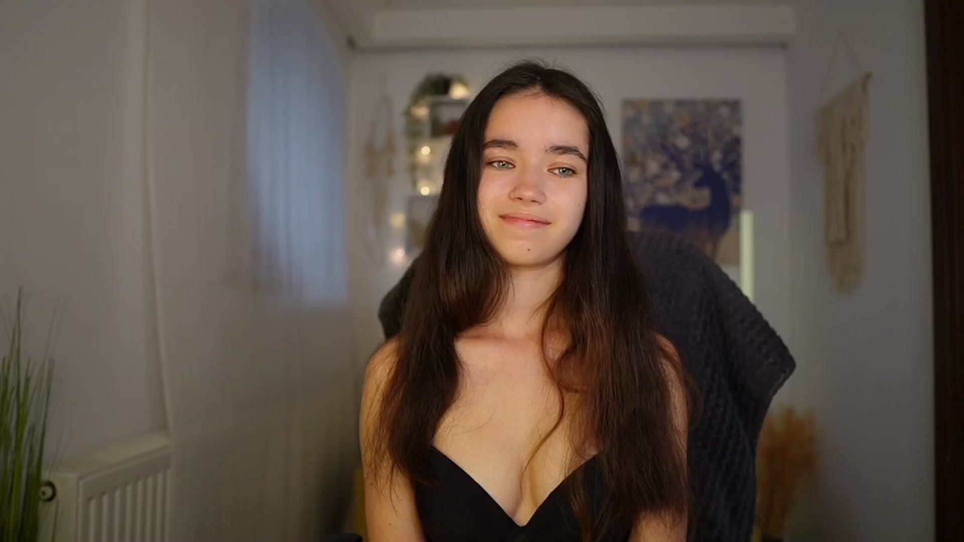 Gallery image thumbnail from Gia_Paige18's myfreecams stream on, 06/05/2024, 11:32 image 13 of 20