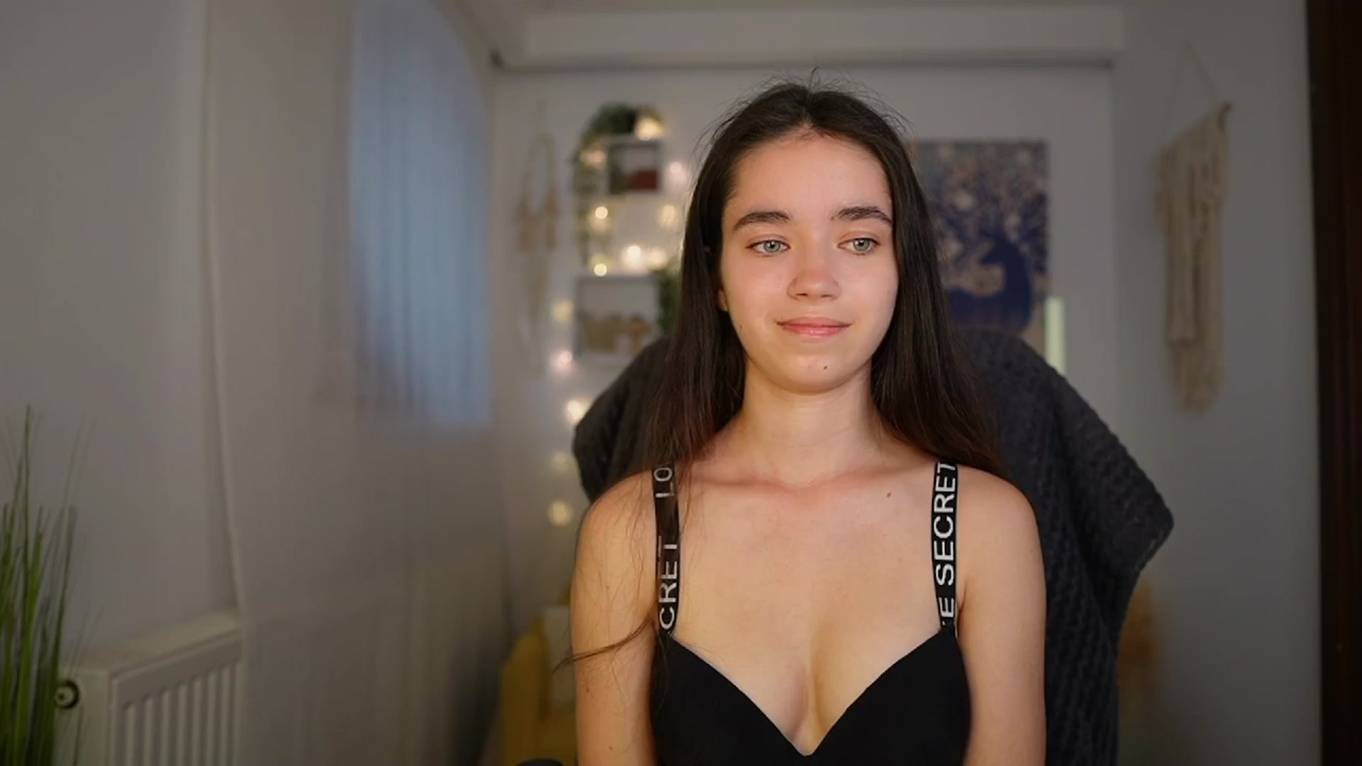 Gallery image thumbnail from Gia_Paige18's myfreecams stream on, 06/05/2024, 12:59 image 18 of 20