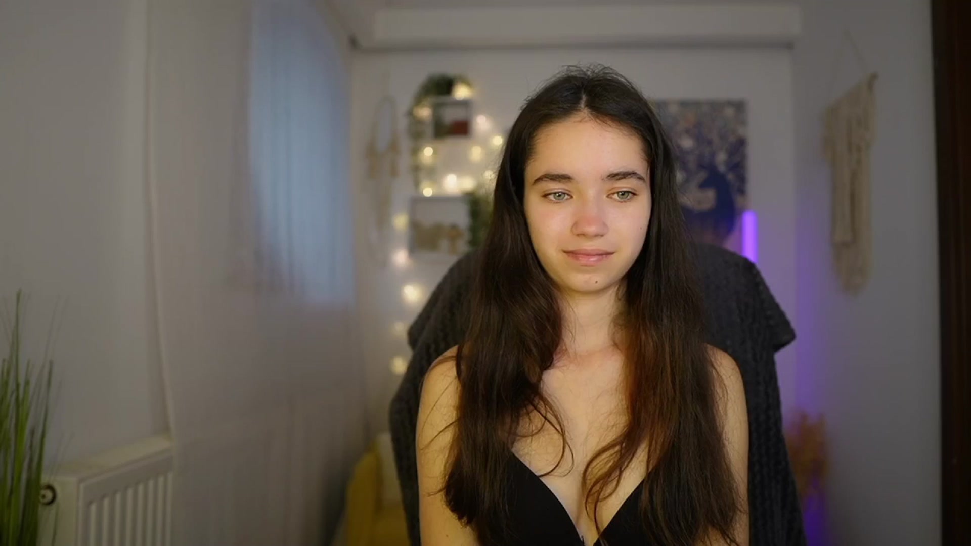 Gallery image thumbnail from Gia_Paige18's myfreecams stream on, 06/06/2024, 09:27 image 19 of 20