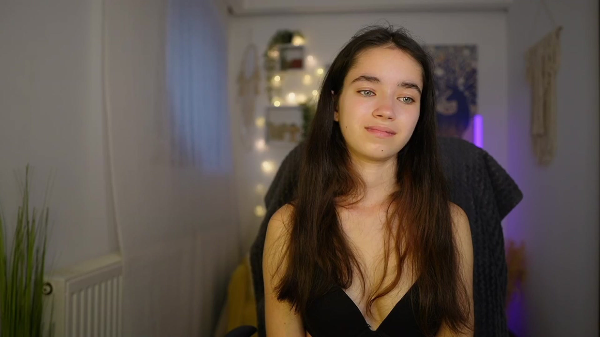 Gallery image thumbnail from Gia_Paige18's myfreecams stream on, 06/06/2024, 12:58 image 19 of 20