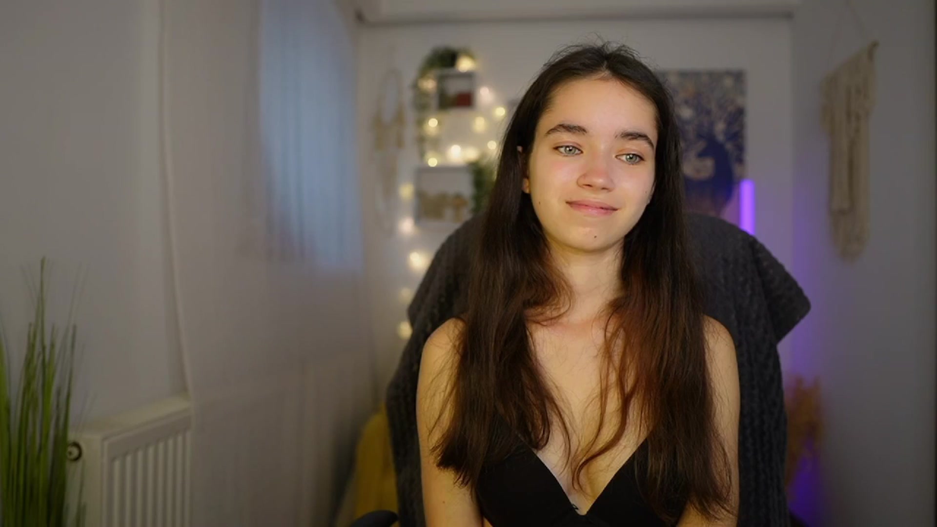 Gallery image thumbnail from Gia_Paige18's myfreecams stream on, 06/06/2024, 12:58 image 18 of 20