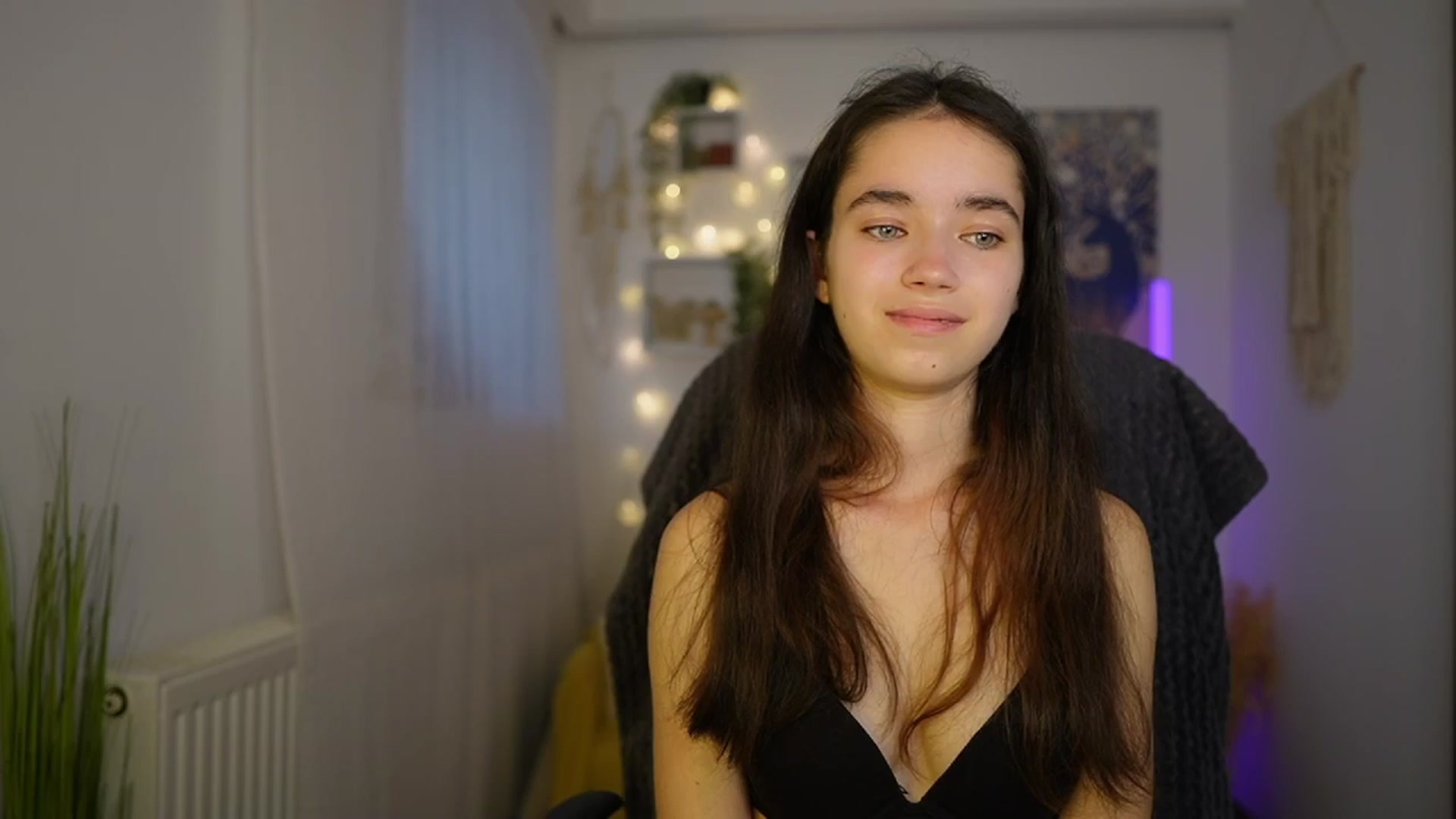 Gallery image thumbnail from Gia_Paige18's myfreecams stream on, 06/06/2024, 12:58 image 20 of 20